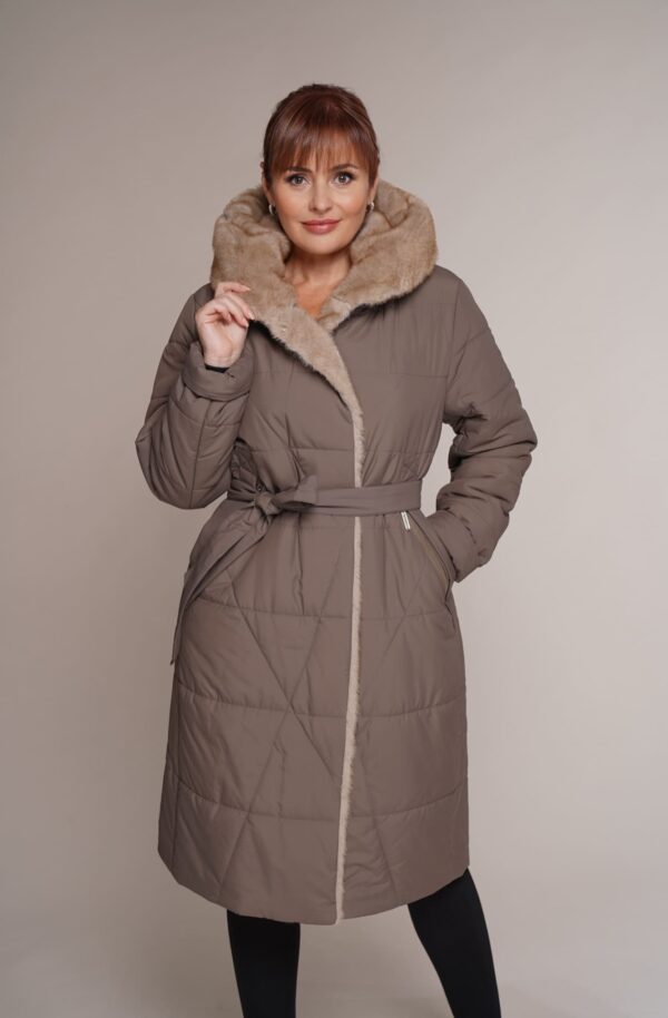 Art 691 | Wintermantel | Kunstpelz | dunkelbeige | Damen | Kamelwolle | 42, 48, 50, 52. DE-GR