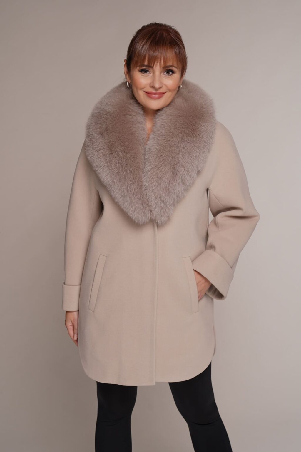 Fabelhafte Wintermantel Wolle Damen Bild