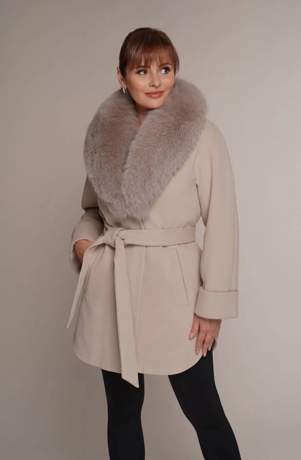 Art 8565 | Mantel | Damen | Wolle | Kaschmir | Polarfuchs | hellbeige | Herbst | Winter | 42. und 48. DE-GR