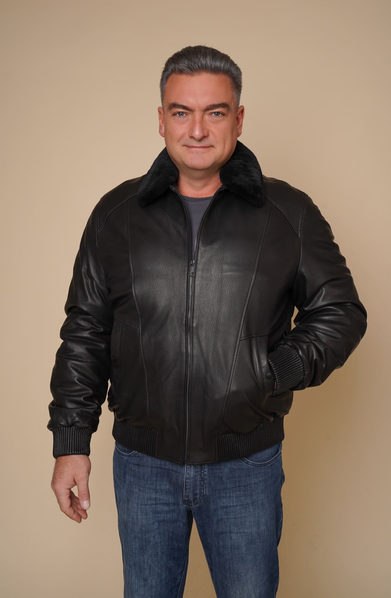 Art 013 | Winterjacke | Männer | Daunen | Echtleder | Bomber | 48, 52, 54, 56. GR