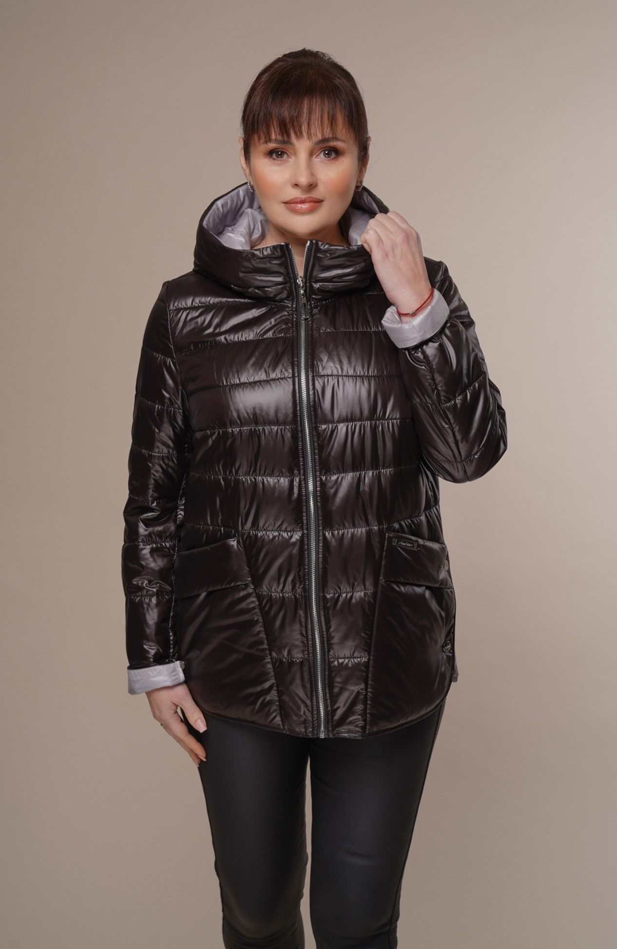 Art 641 | Steppjacke | Jacke | Damen | schwarz | Kapuze | Frühling | 40, 42, 44, 46, 48, 50. DE-GR